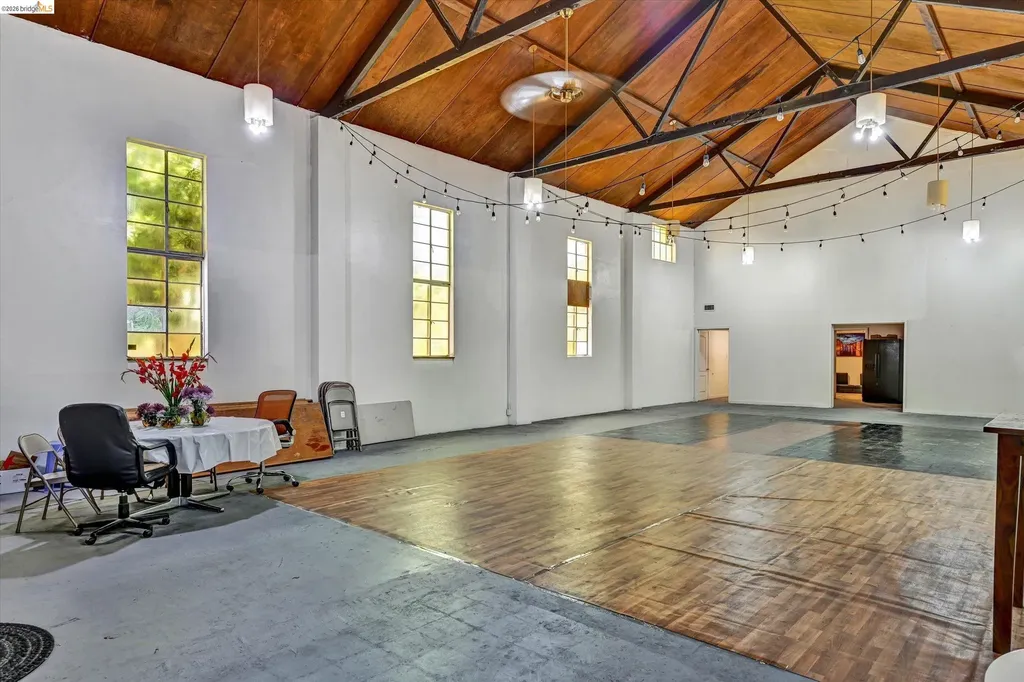 1190 Davis Street San Leandro CA 94577
