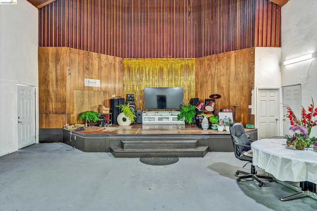 1190 Davis Street San Leandro CA 94577
