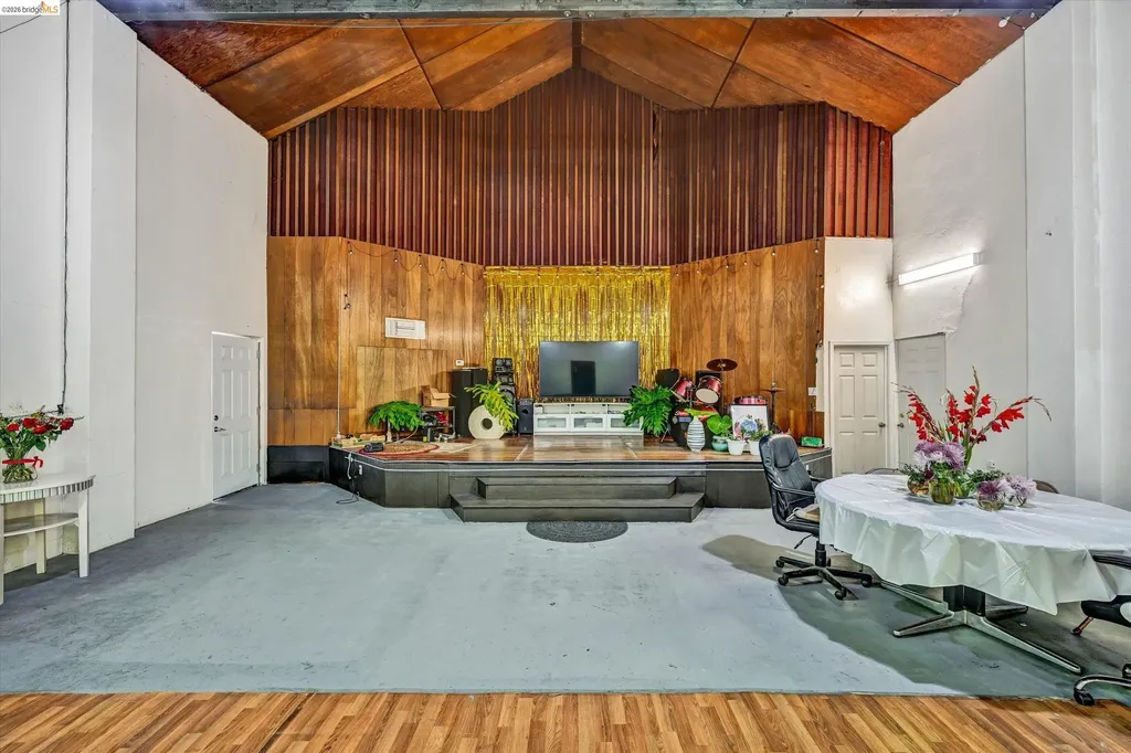 1190 Davis Street San Leandro CA 94577