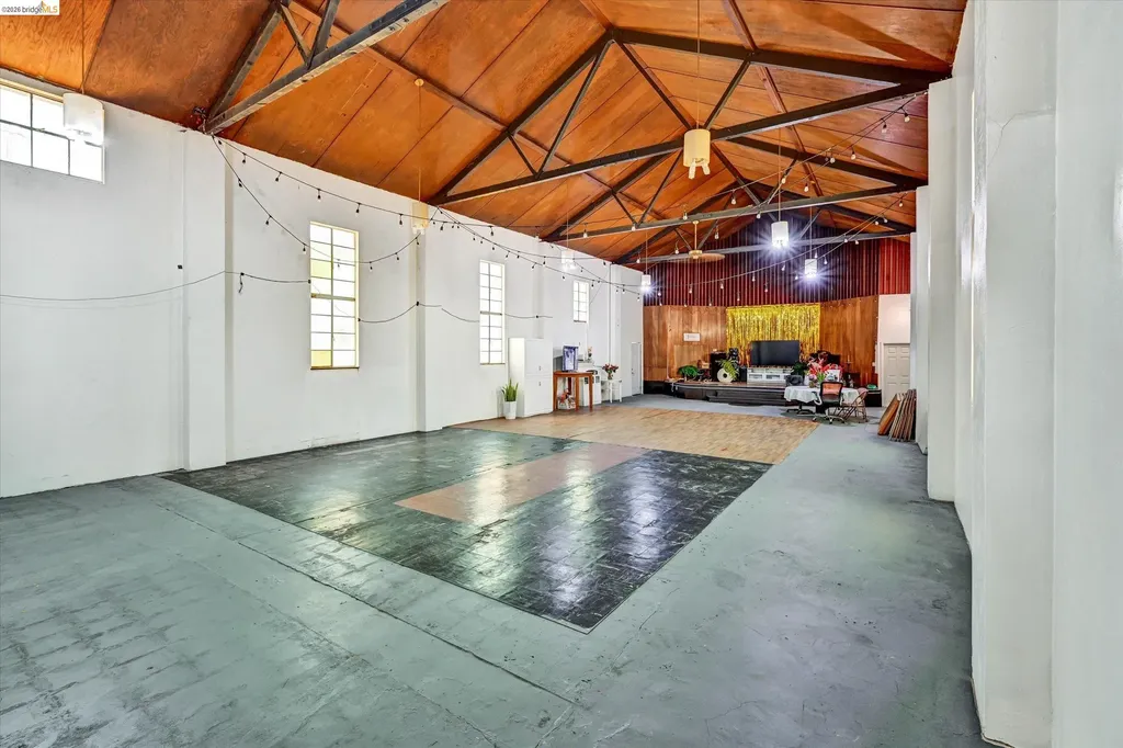1190 Davis Street San Leandro CA 94577