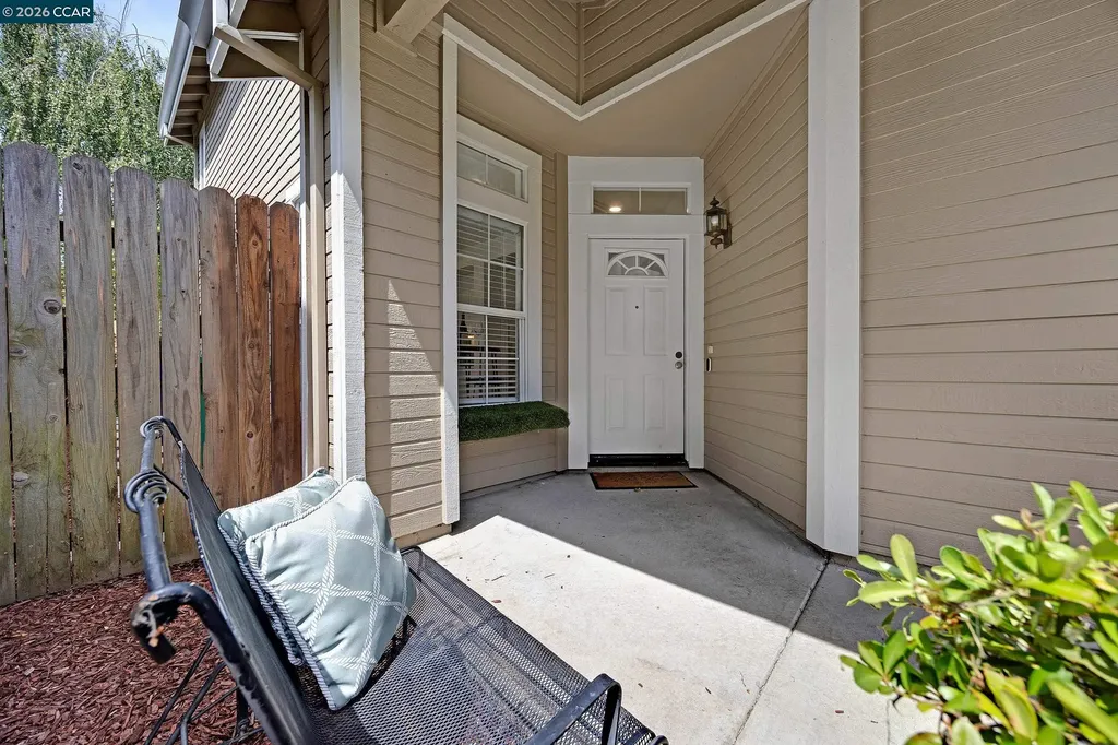 12 Mission Springs Hercules CA 94547