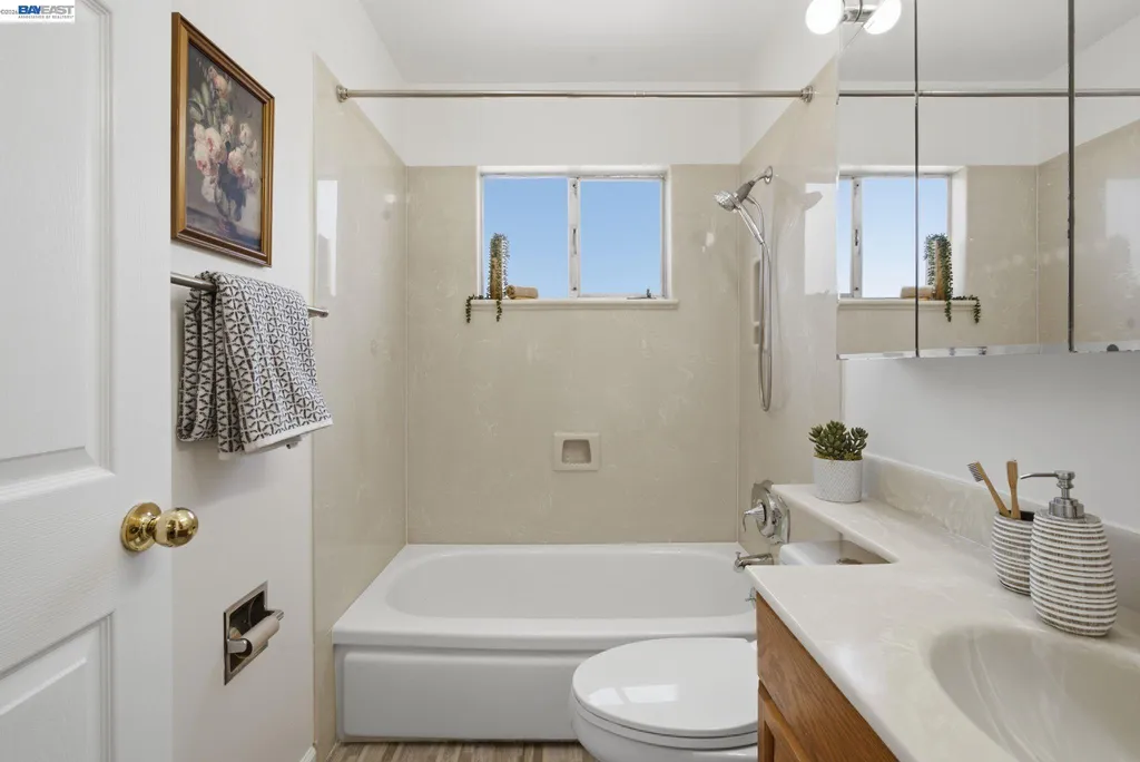 1880 Kappa Avenue San Leandro CA 94579