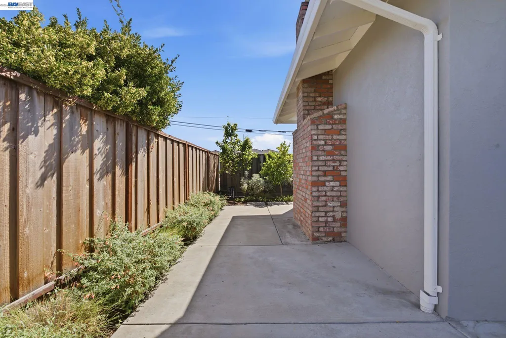 1880 Kappa Avenue San Leandro CA 94579
