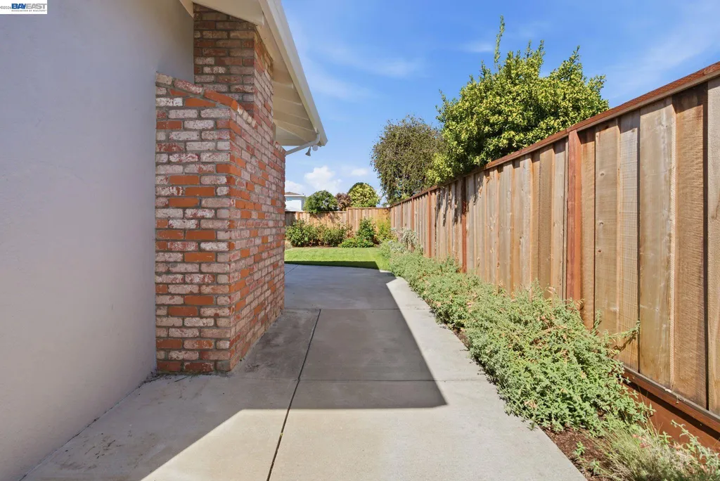 1880 Kappa Avenue San Leandro CA 94579