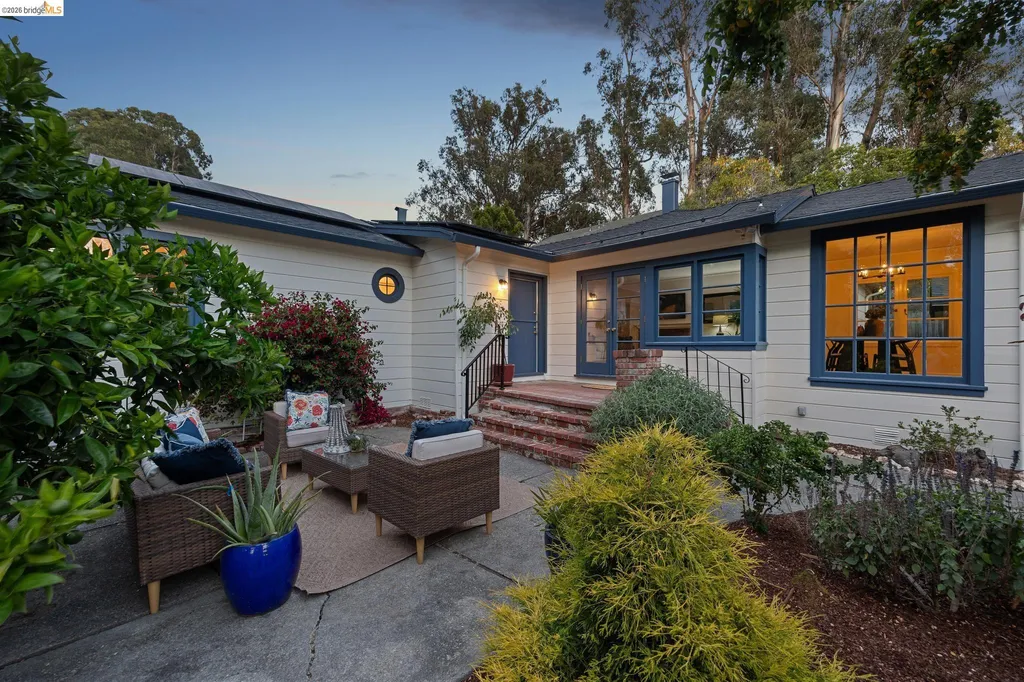 3635 Majestic Avenue Oakland CA 94605