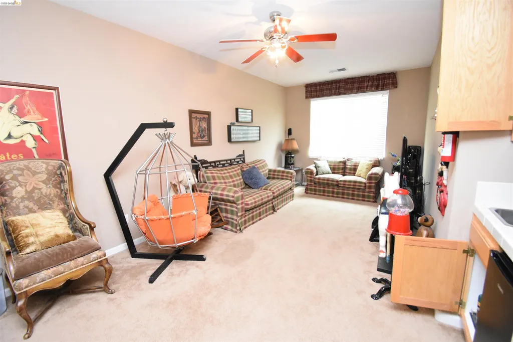 1875 Ventura Drive Pittsburg CA 94565