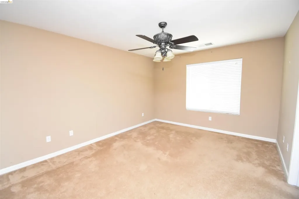 1875 Ventura Drive Pittsburg CA 94565