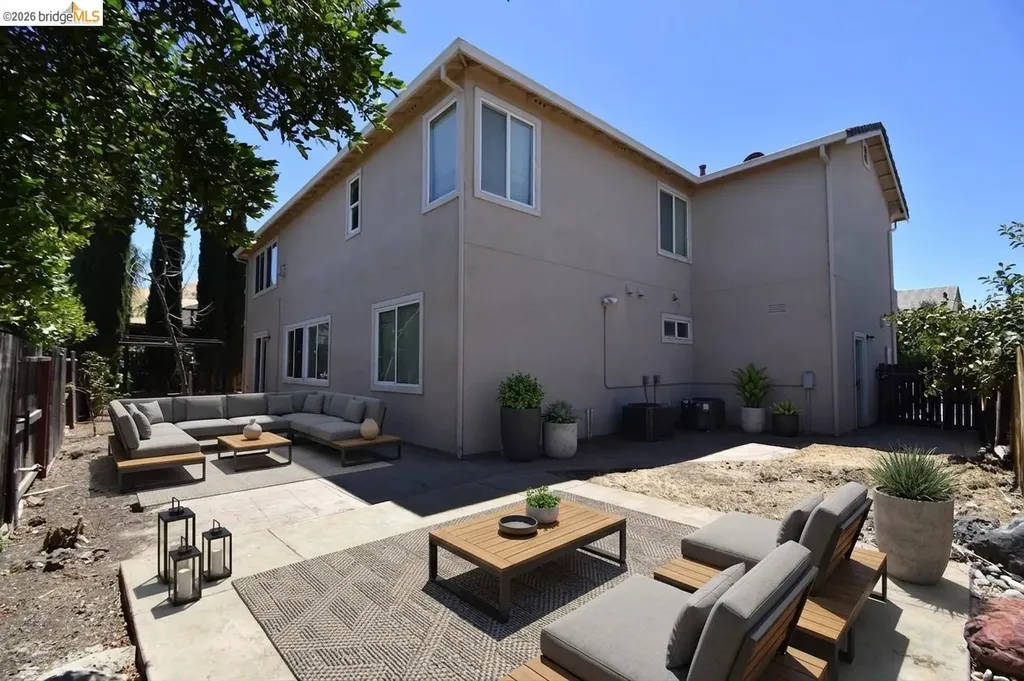 1875 Ventura Drive Pittsburg CA 94565