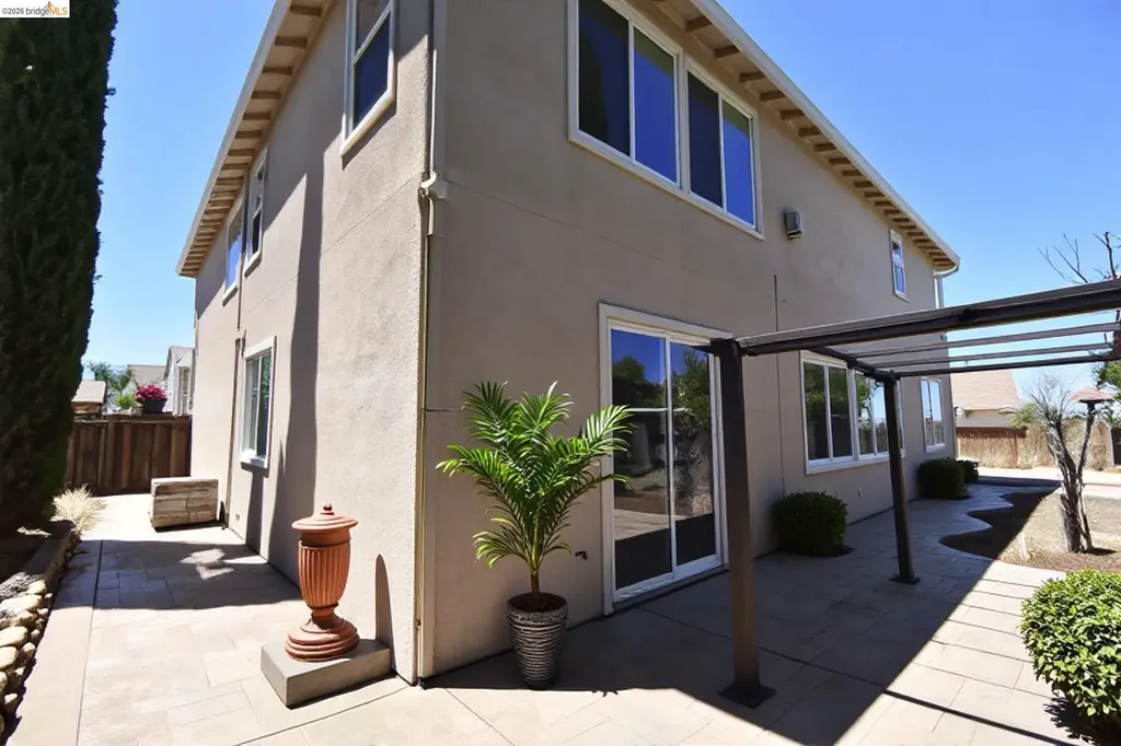 1875 Ventura Drive Pittsburg CA 94565