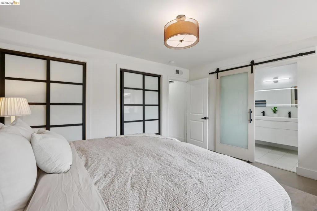 4725 Scotia Avenue Oakland CA 94605