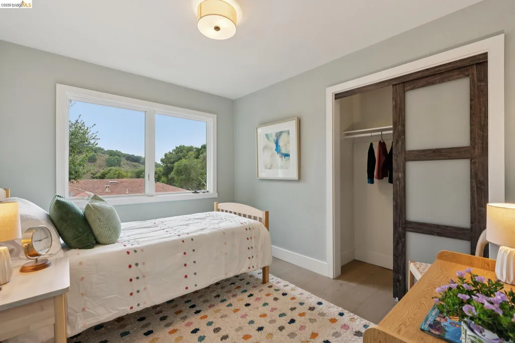 4725 Scotia Avenue Oakland CA 94605