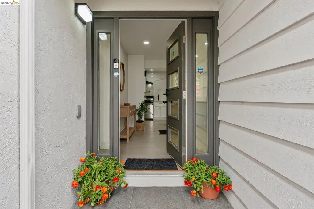 4725 Scotia Avenue Oakland CA 94605
