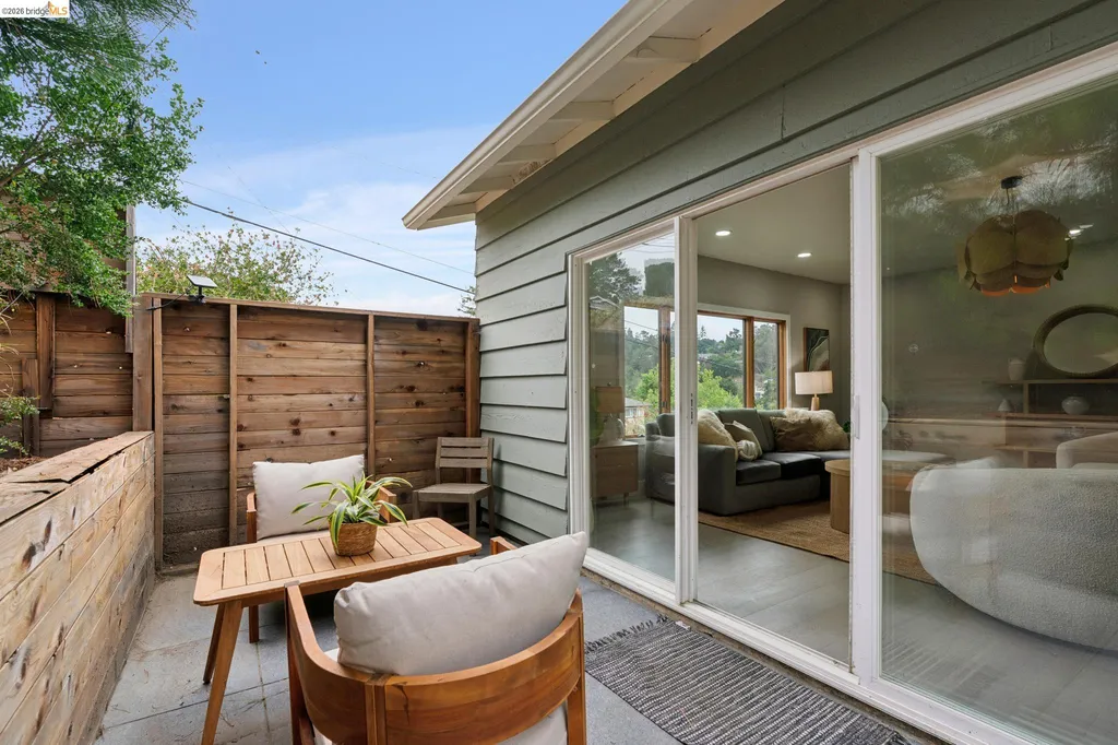4725 Scotia Avenue Oakland CA 94605