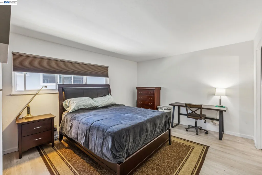 1401 Cottage Street Alameda CA 94501
