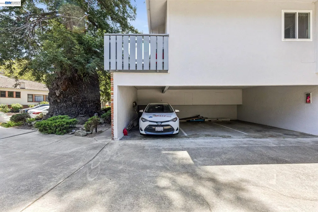 1401 Cottage Street Alameda CA 94501