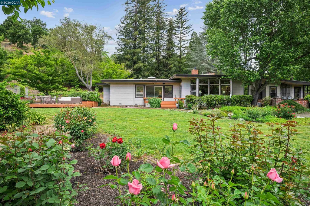 3814 Happy Valley Road Lafayette CA 94549