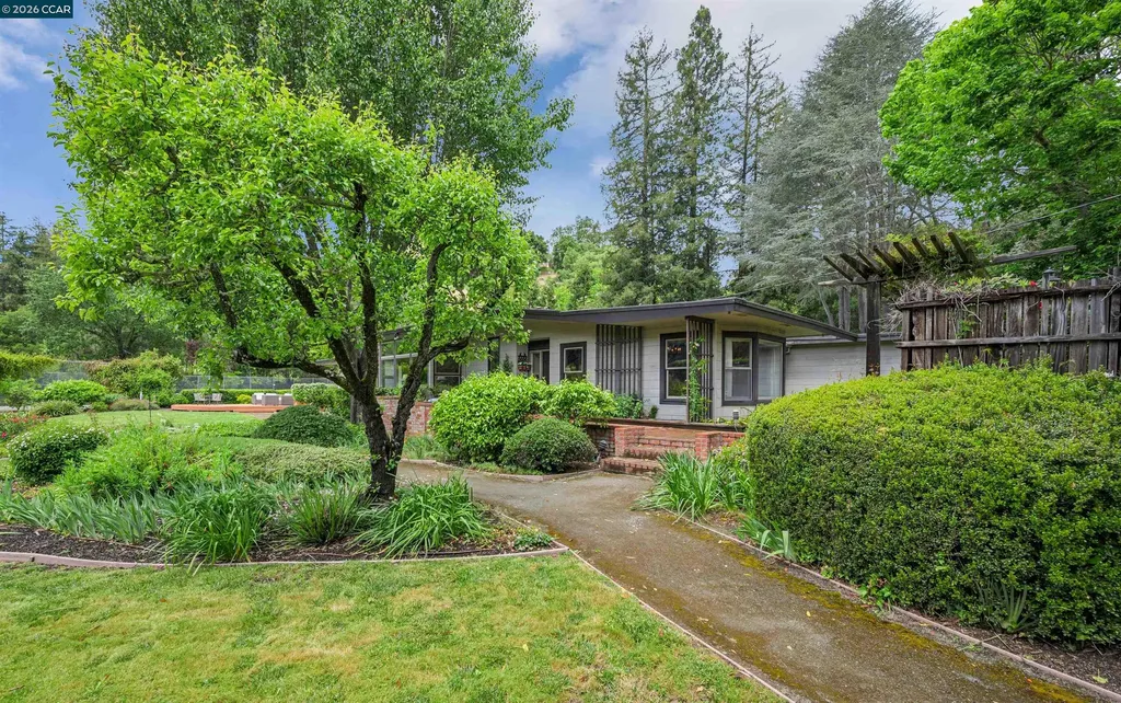 3814 Happy Valley Road Lafayette CA 94549