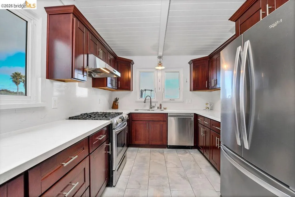 6606 Hagen Boulevard El Cerrito CA 94530
