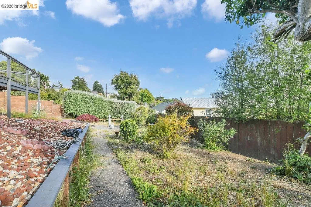 6606 Hagen Boulevard El Cerrito CA 94530