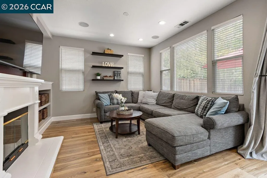 215 Azalea Lane San Ramon CA 94582