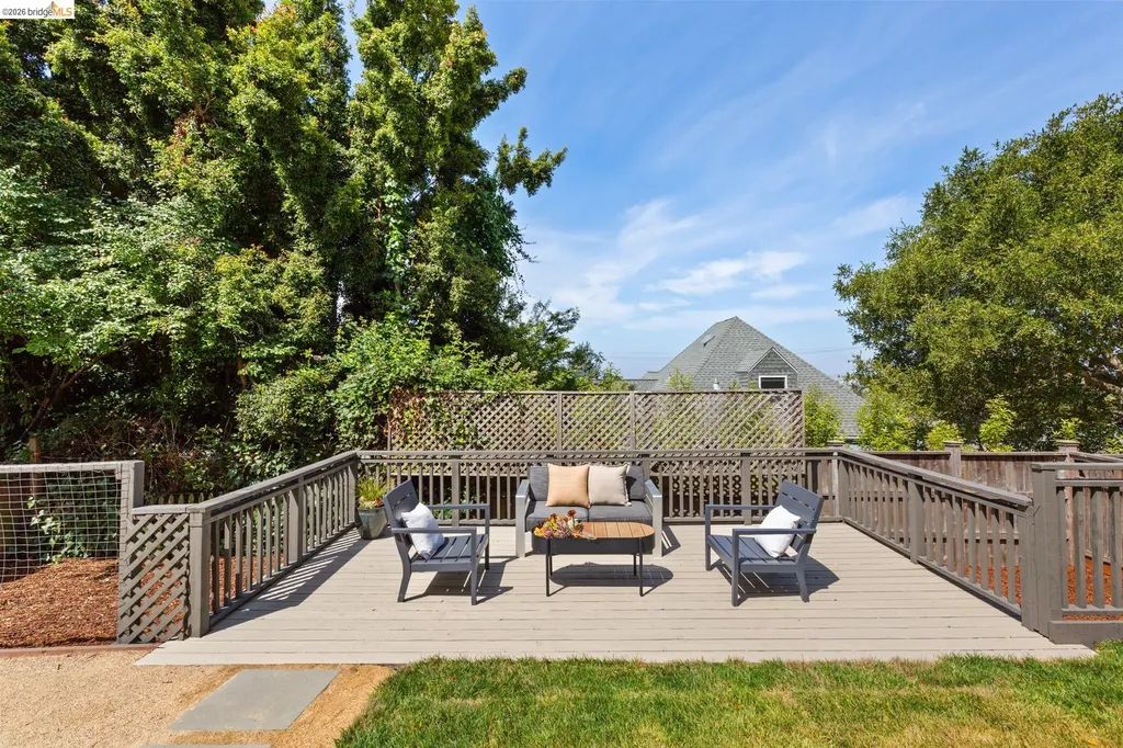 214 Yale Avenue Kensington CA 94708