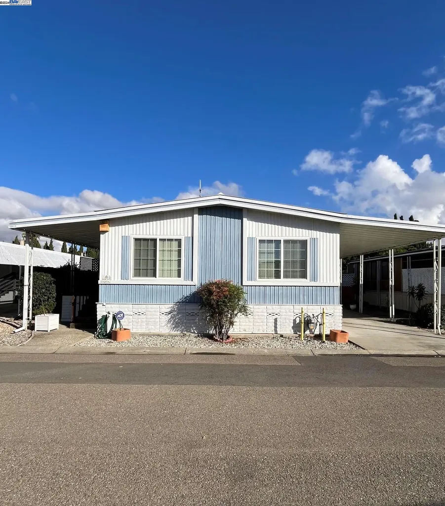 29044 Berkeley Road Hayward CA 94544