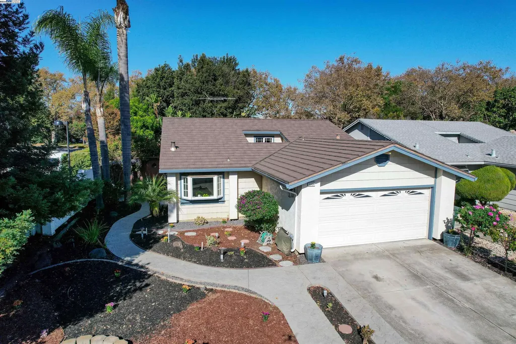 33134 Quail Drive Union City CA 94587