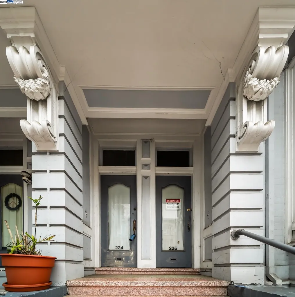 224-226 Clayton Street San Francisco CA 94117