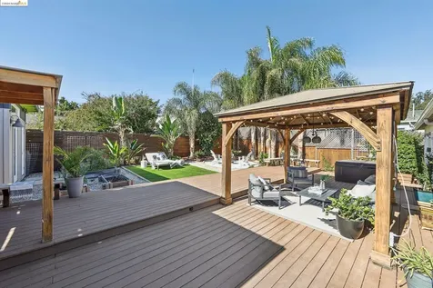 2765 Frazier Avenue Oakland CA 94605