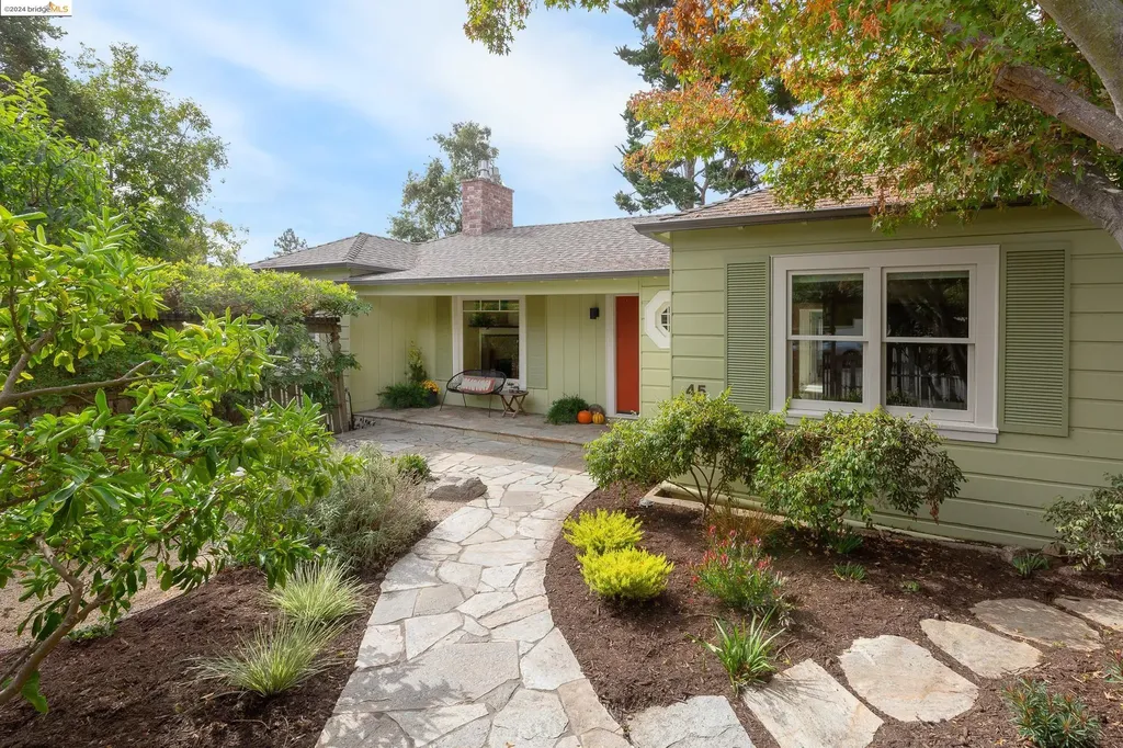 Oakland CA, 45 Templar Place