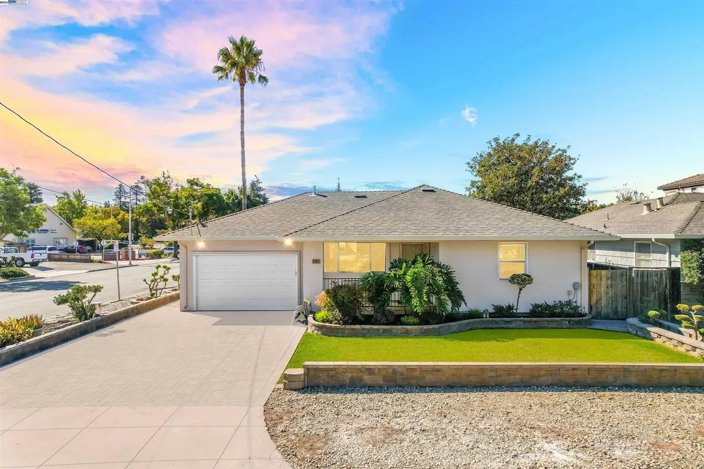 37105 Birch Street Newark CA 94560