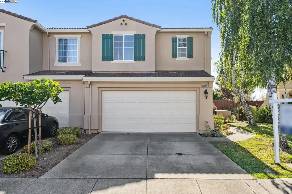 7303 Longmont Loop Castro Valley CA 94552
