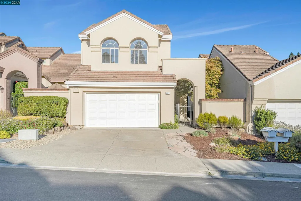 2075 Canyon Lakes Drive San Ramon CA 94582