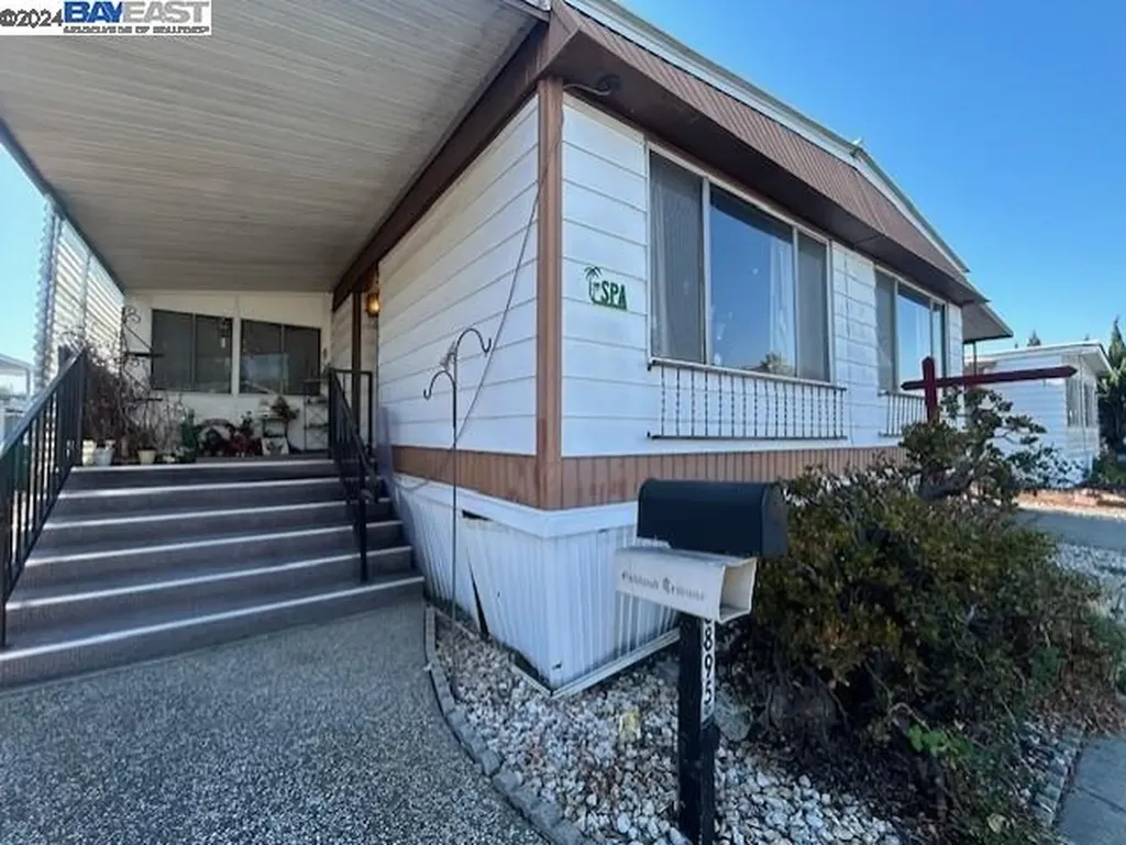 28895 Granada Drive Hayward CA 94544