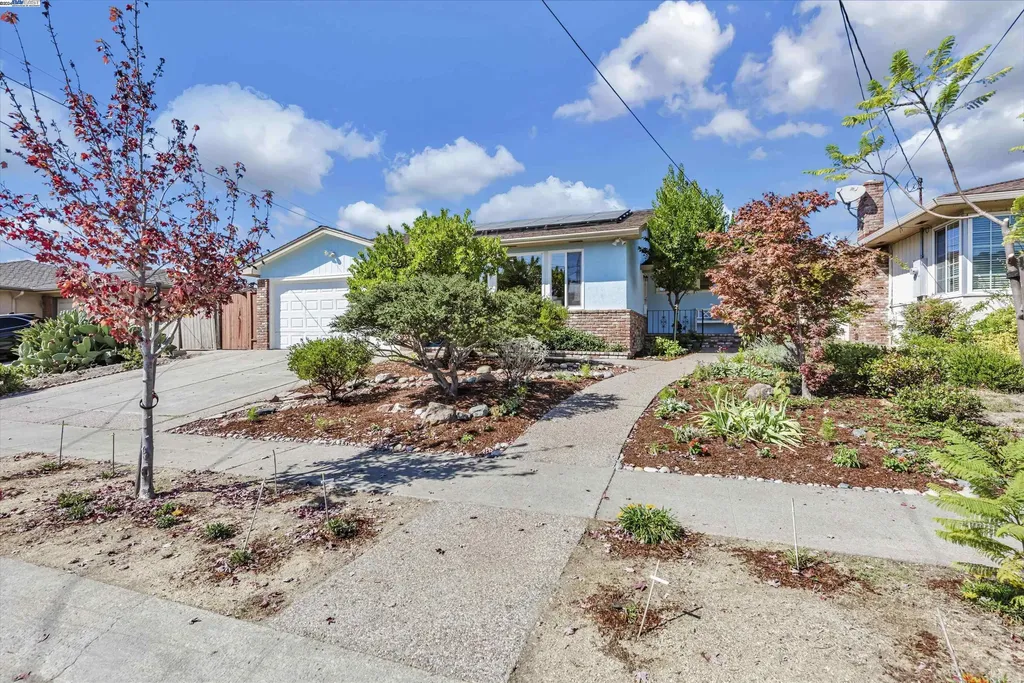 2045 Evergreen Avenue San Leandro CA 94577