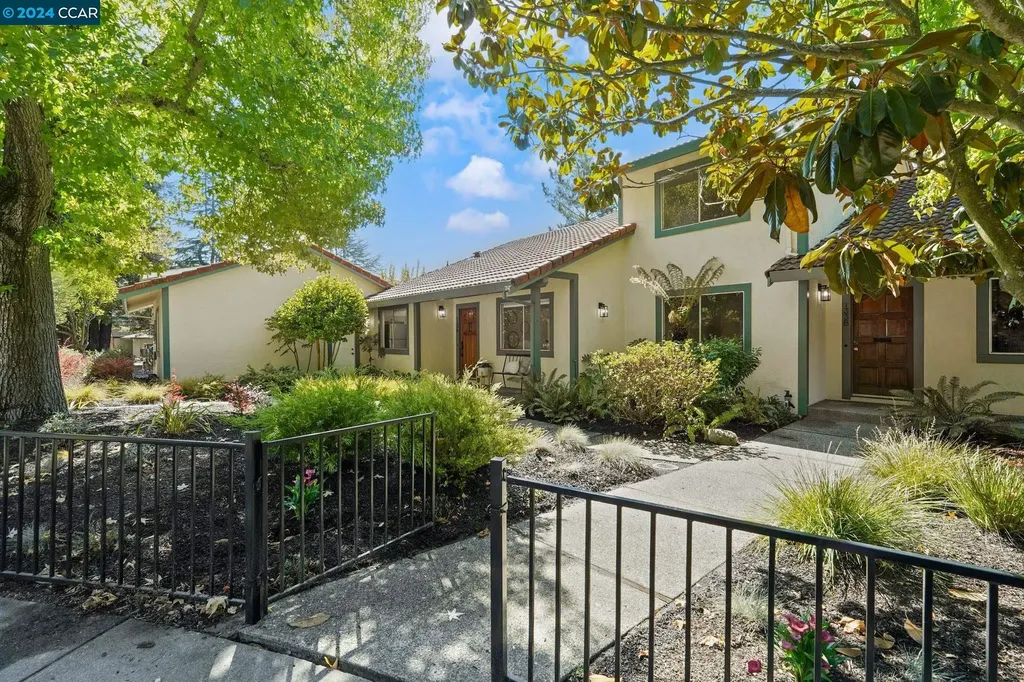 133 Ascot Court Moraga CA 94556