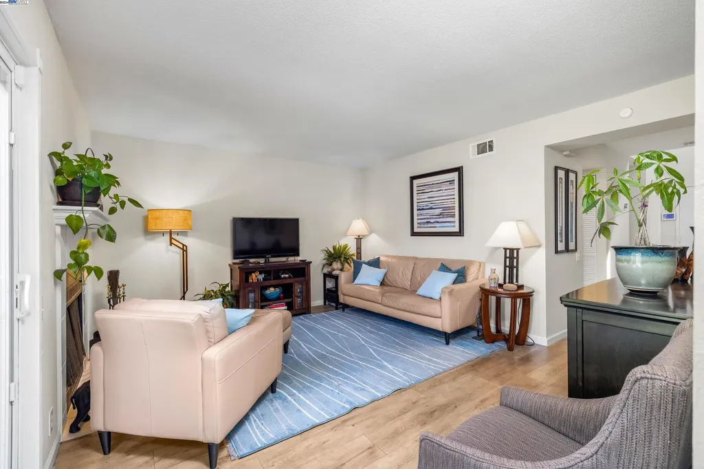 4770 Apple Tree Common Livermore CA 94551