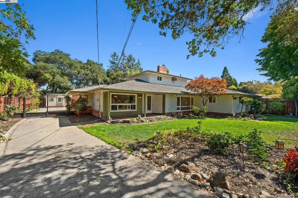 21890 Tanglewood Drive Castro Valley CA 94546