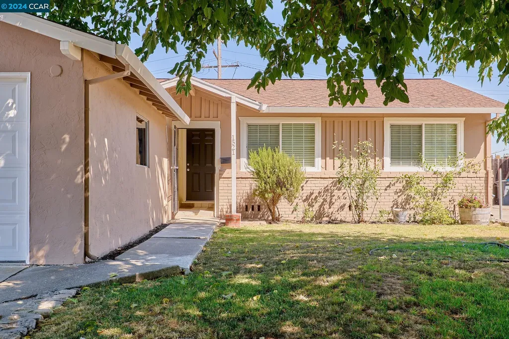 1521 Elliott Drive Vallejo CA 94589