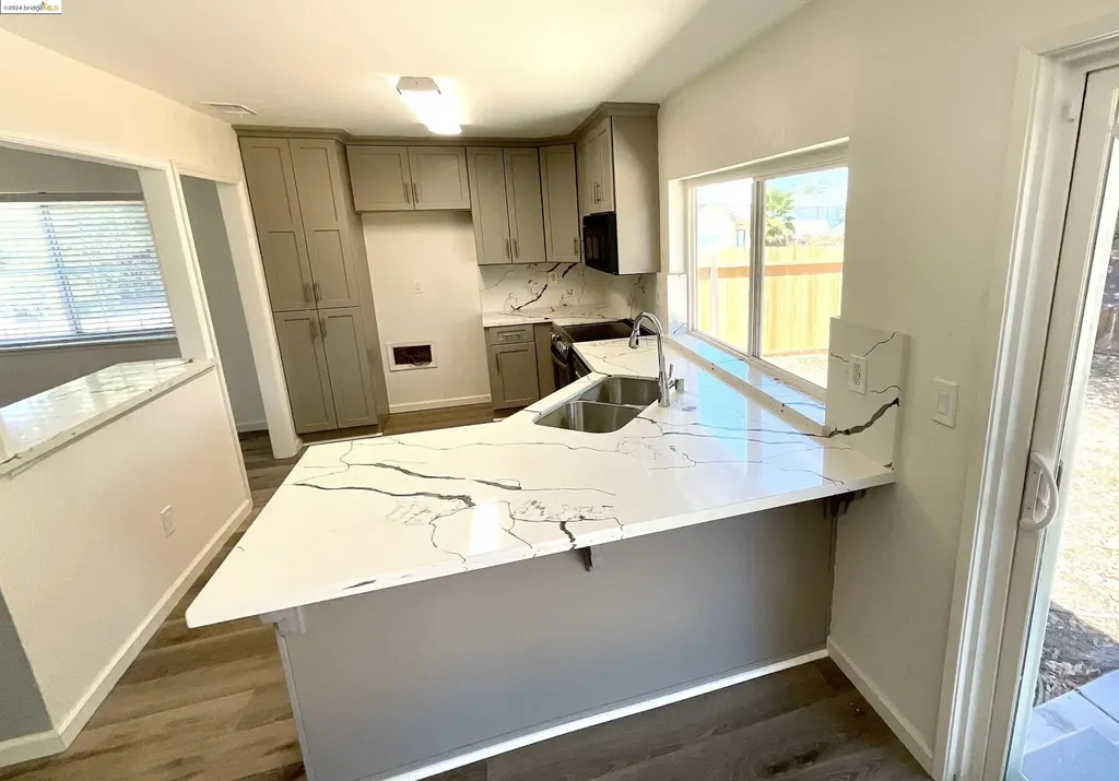 1998 Calaveras Pittsburg CA 94565