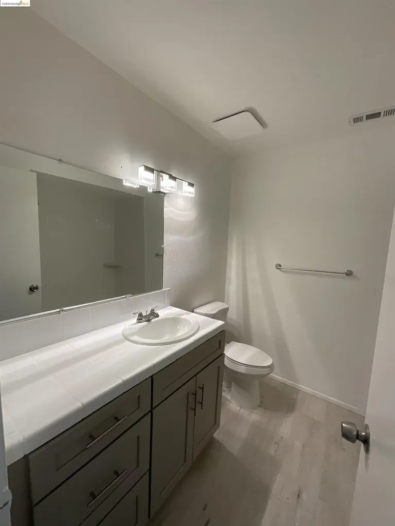 1998 Calaveras Pittsburg CA 94565