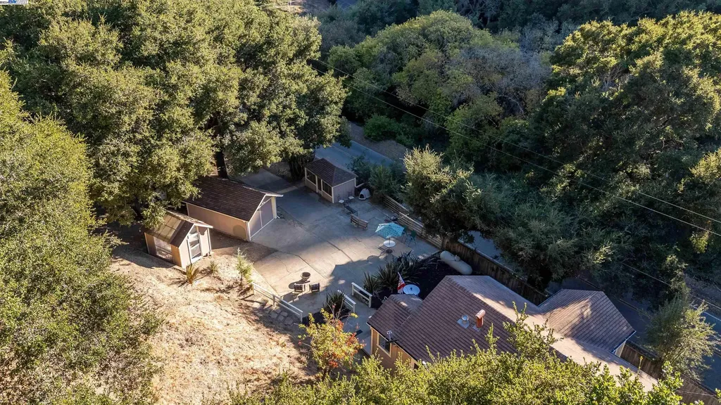 17834 Cull Canyon Road Castro Valley CA 94552