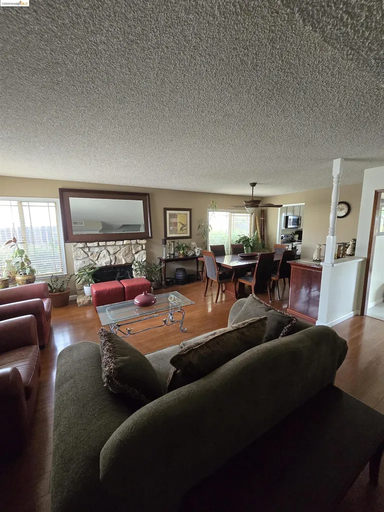 32 Woodridge Place Vallejo CA 94591