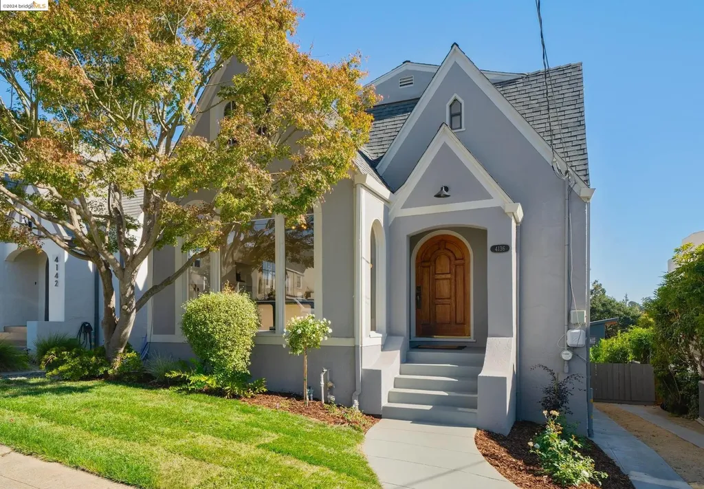 4136 Lyman Road Oakland CA 94602