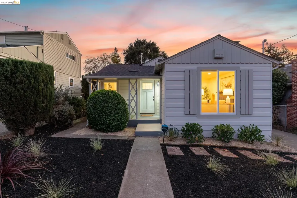 7591 Circle Hill Drive Oakland CA 94605