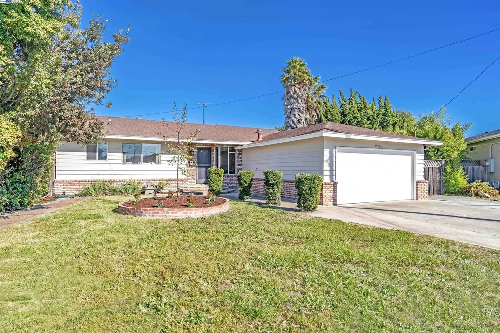 35830 Cluny Place Newark CA 94560