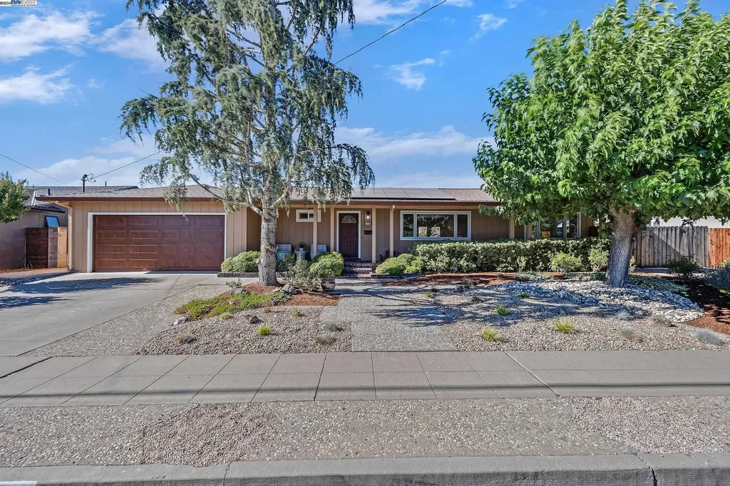 2332 Chateau Way Livermore CA 94550