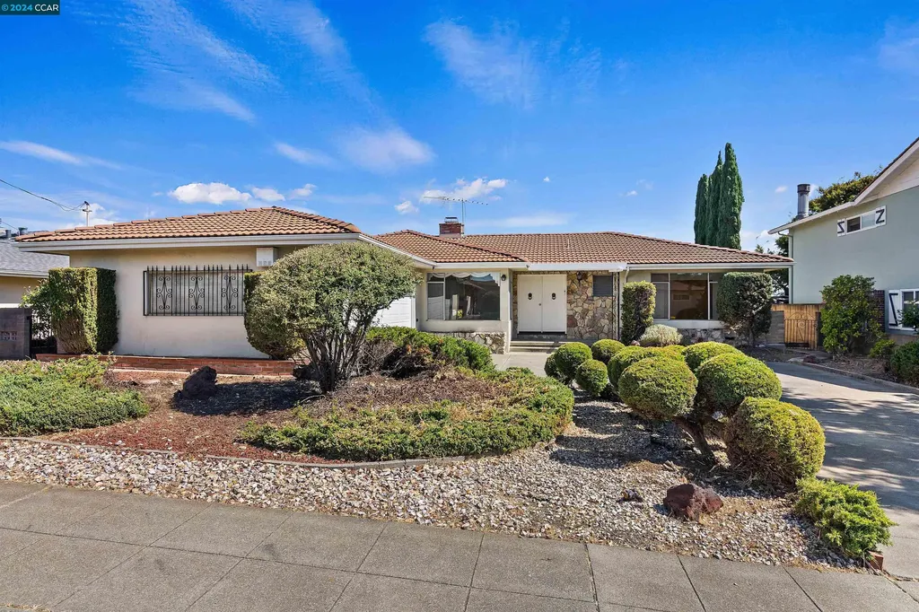 21686 Gail Drive Castro Valley CA 94546