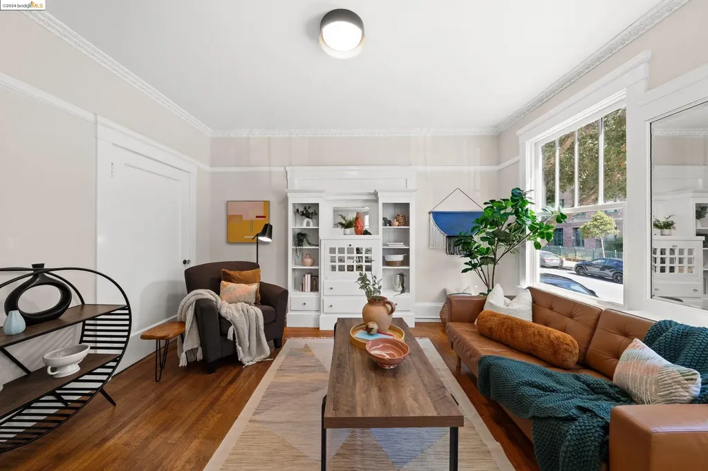 147 Ashbury Street San Francisco CA 94117