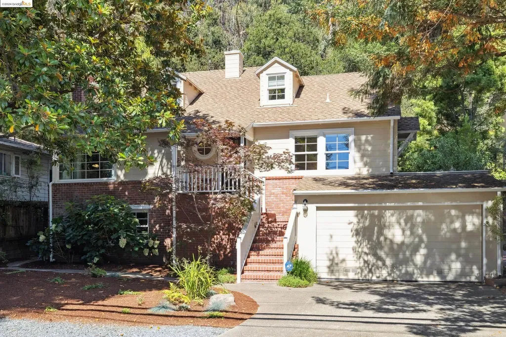 1550 Mountain Boulevard Oakland CA 94611